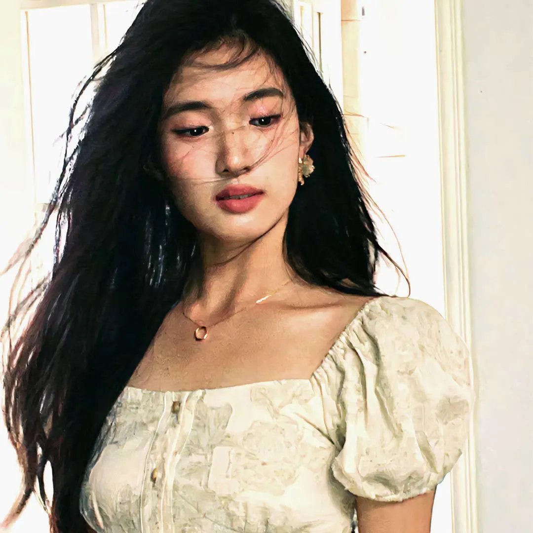 罗美雪妮黛的美丽与哀愁